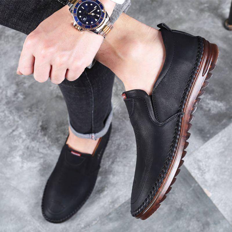 Sapato Mocassim em Couro Genuíno Italian - Máximo Conforto e Resistência